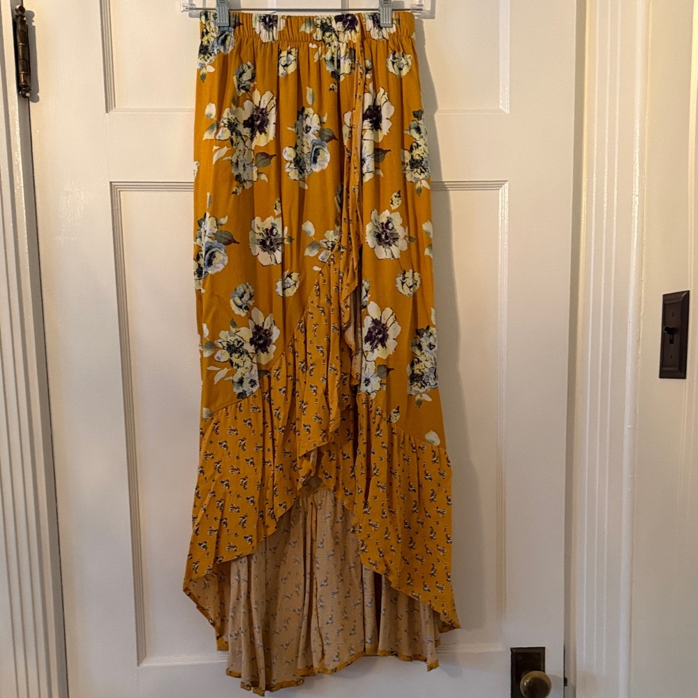 Francesca’s Floral Maxi Skirt